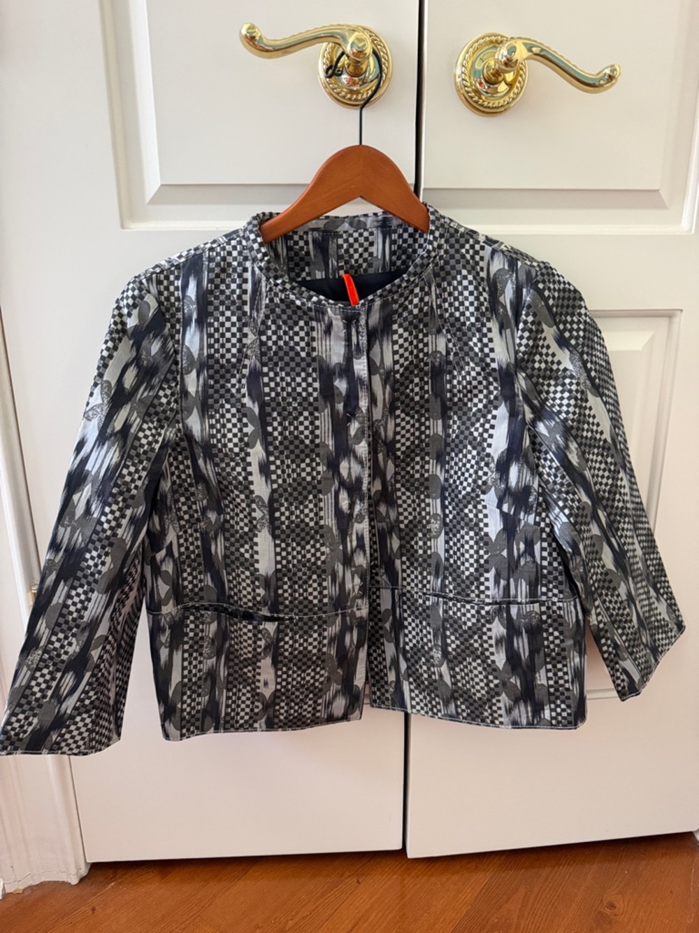 Piazza Sempione Black & White Geometric Cropped Blazer